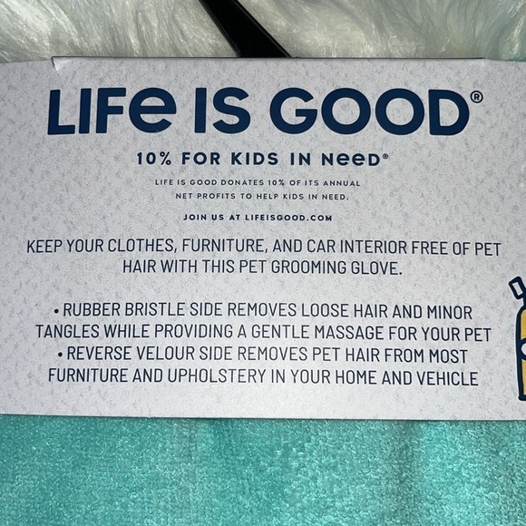 🆕 Life is Good Microfiber Pet Towel and Grooming Mitt Set - Picture 8 of 9